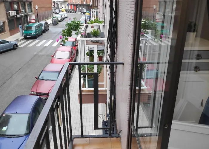 Centro De A Seis Minutos De La Playa * Gijón